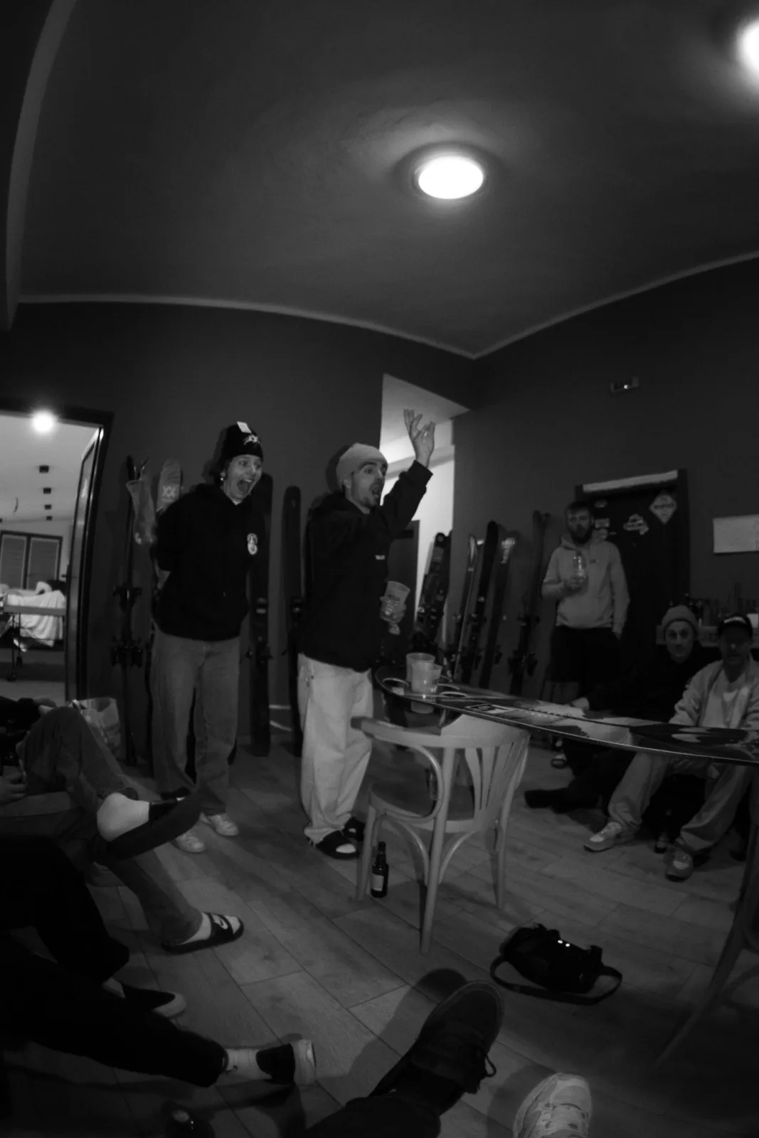RAW.MOUNTAIN basecamp — lodge, après & mountain life
