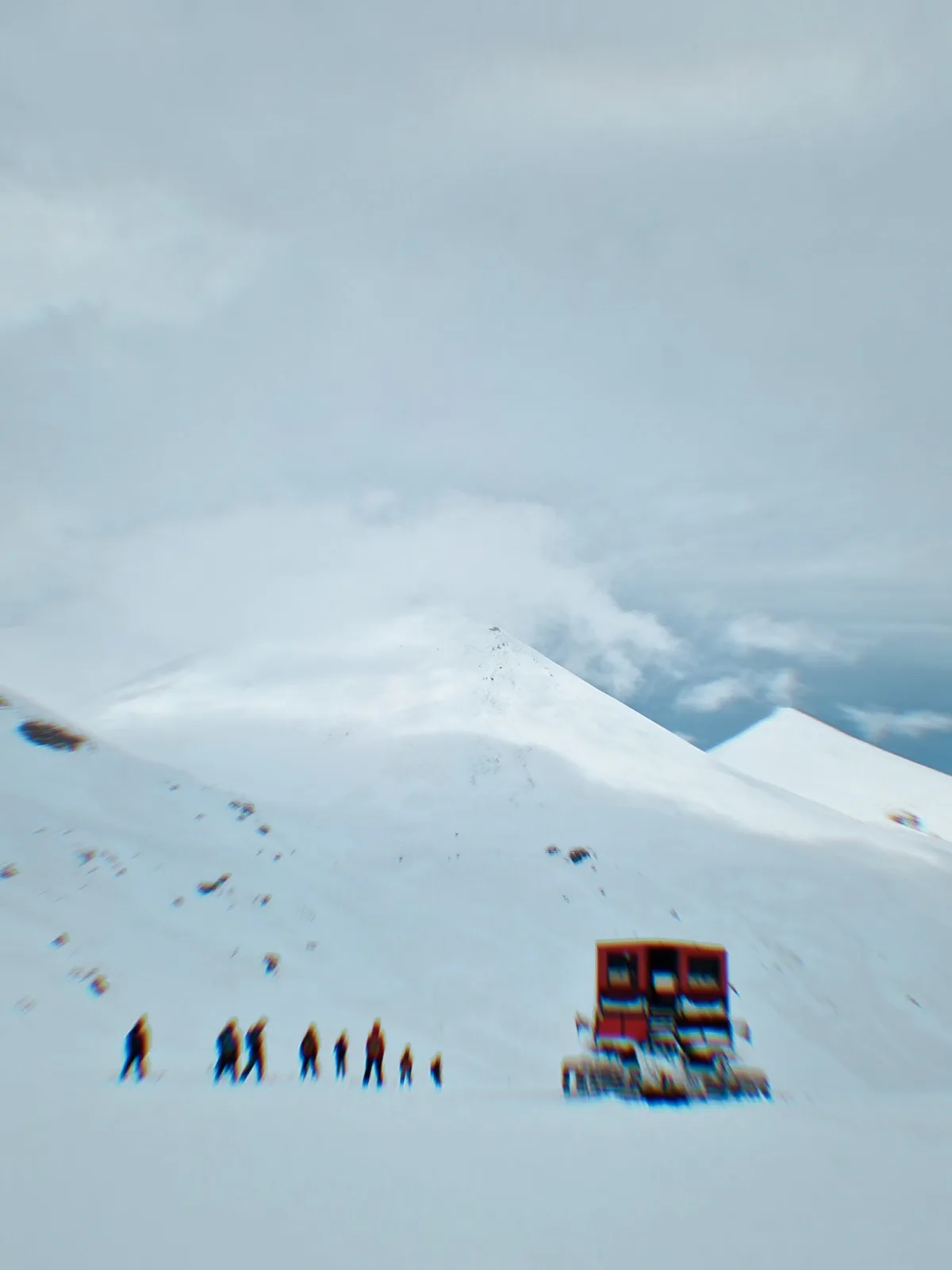 Catboarding & freeriding in the Šar Mountains, North Macedonia